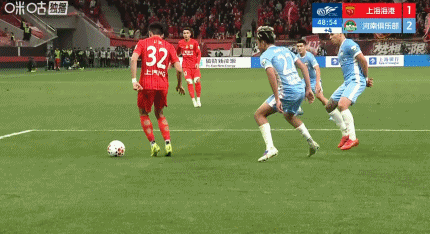 终于等来了！加布里埃尔推射破门，打进海港今年正式比赛首球