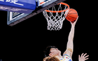 罚球0-13引争议！北京半场42-42战平上海 曾凡博4中4轰10分