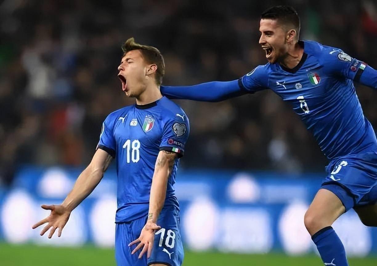 利兹联VS狼队今晚比赛预测飞天冰雪：一场英超保级关键战，铁锤帮西汉姆联4